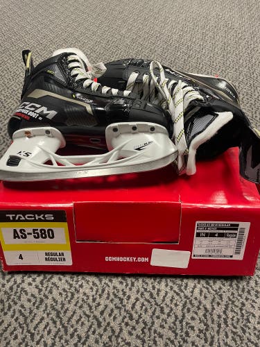 CCM Tacks AS-580 Size 4 Regular width skates