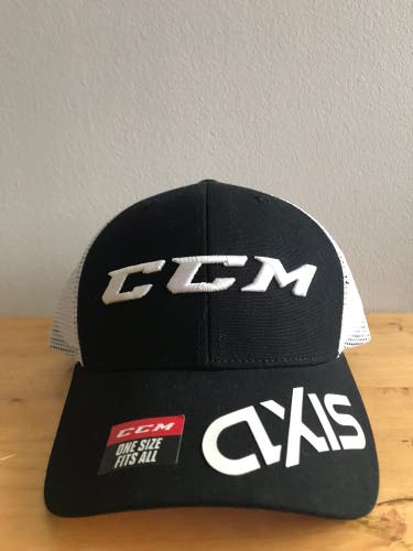 CCM AXIS GOALIE HOCKEY HAT ADJUSTABLE NEW