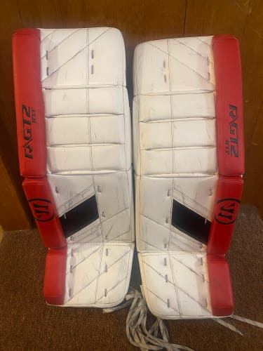 Used 31" Warrior  Ritual GT2 Goalie Leg Pads