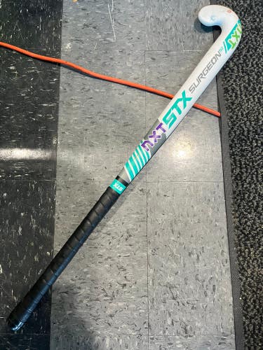 Used STX Field Hockey NXT Surgeon 50 Stick