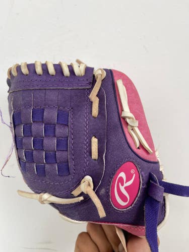 Used Rawlings Highlight Series Right Hand Throw Pitcher Baseball Glove 10"