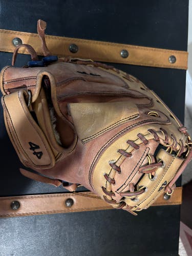 Catcher's 33.5" Signiture Series Baseball Glove