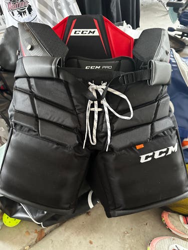 Senior Medium CCM  Premier Pro Hockey Goalie Pants