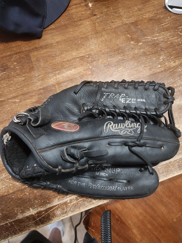 Used 2015 Right Hand Throw Outfield Rawlings Heart of the Hide Baseball Glove 12.75"