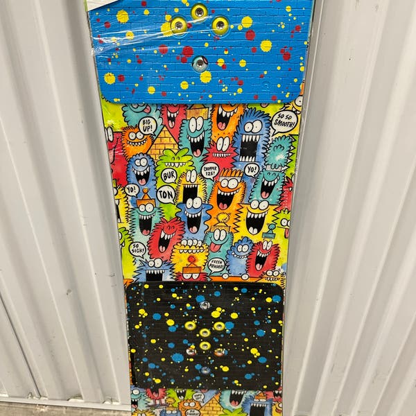 Burton Boy's Chopper 125 CM Snowboard Youth 15341 | SidelineSwap