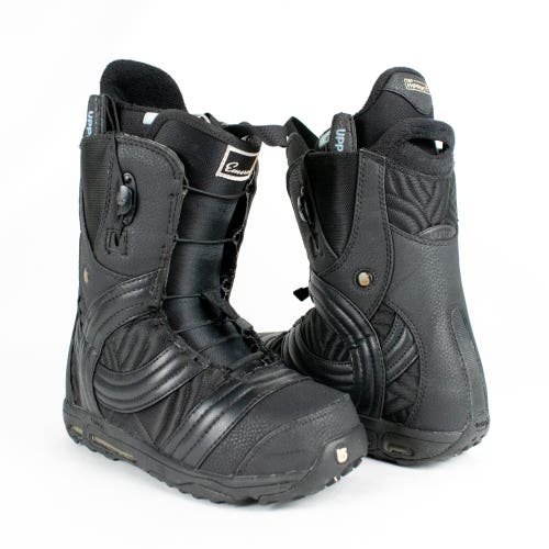 Used Burton Emerald Asian Snowboard Boots Women's 7.5 Black