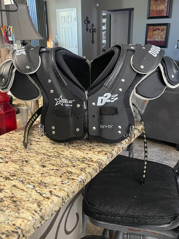 Douglas LB/FB s 1819 shoulder pads with back flap SidelineSwap