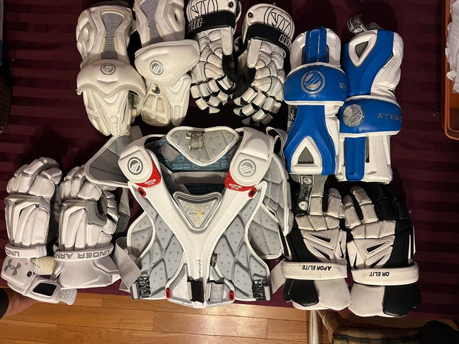 Men’s lacrosse gear