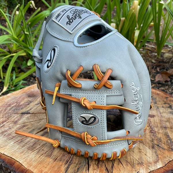 New Rawlings Heart of the Hide 11.5" Baseball Glove - PRO204-2