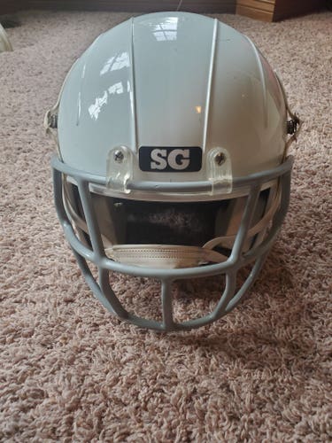 Youth Used Medium SG Helmet