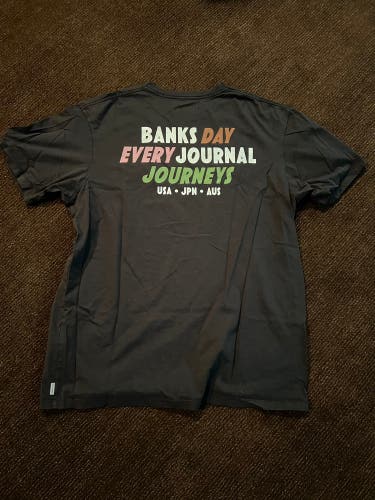 Banks Journal T-Shirt (XL)
