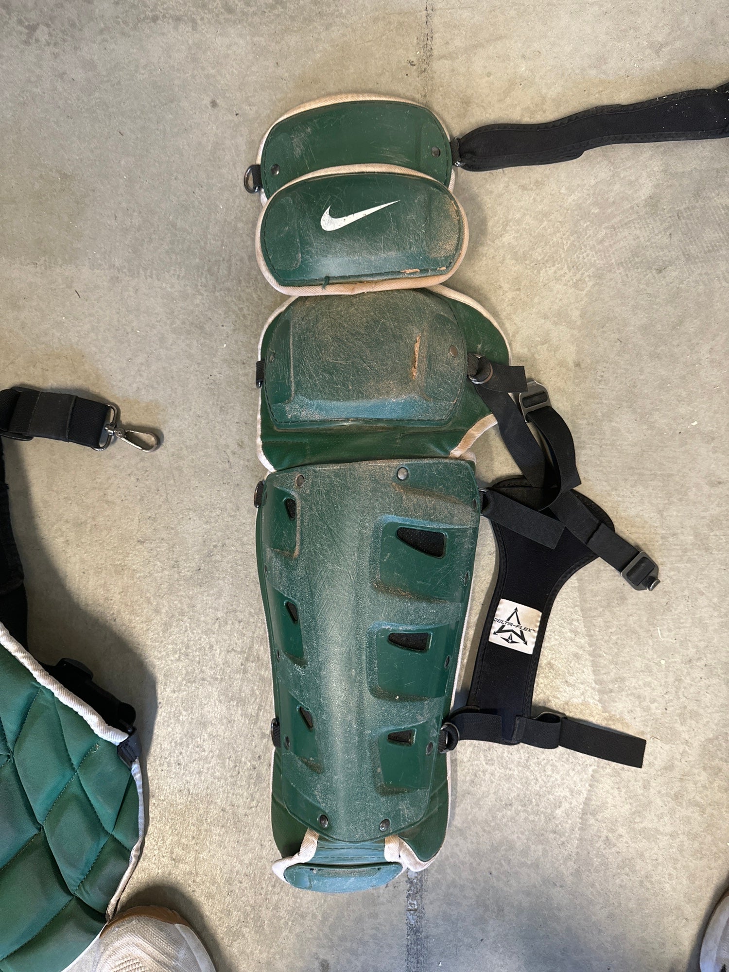 Nike Pro Catcher's Set / Adult / Green