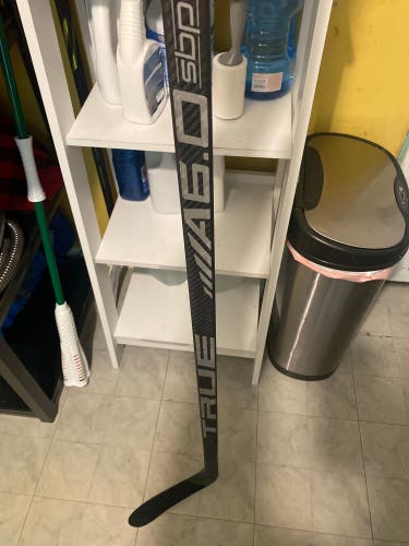 Senior Right Handed P92M Pro Stock A6.0 SBP Hockey Stick
