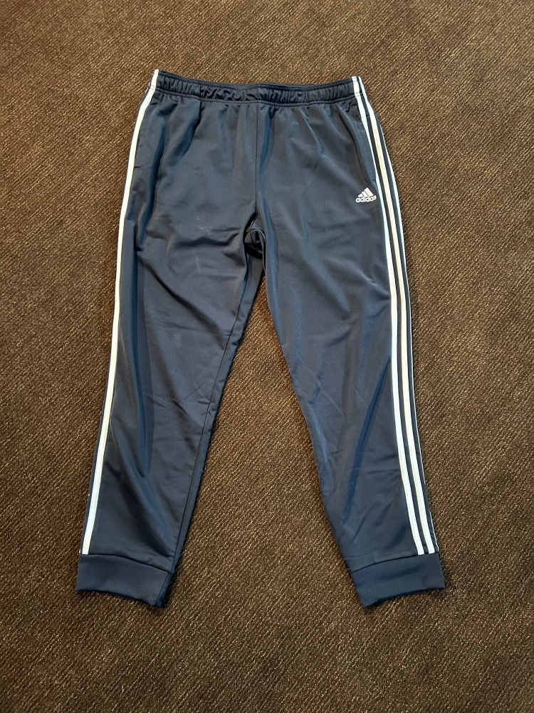Adidas Sweatpants/Joggers (XL)