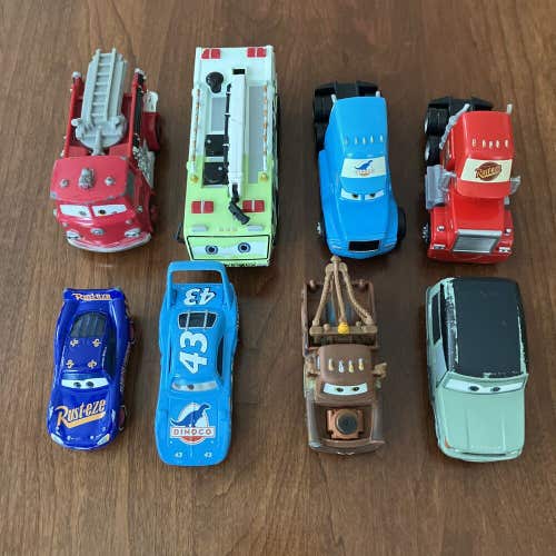 8 piece Disney Cars lot (TMST, Fabulous Lightning McQueen, Mater, Fire Truck)