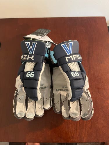 Villanova Maverik Max Lacrosse Gloves
