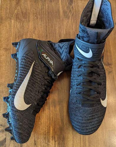Black Adult Men's New Molded Cleats Nike Cleats