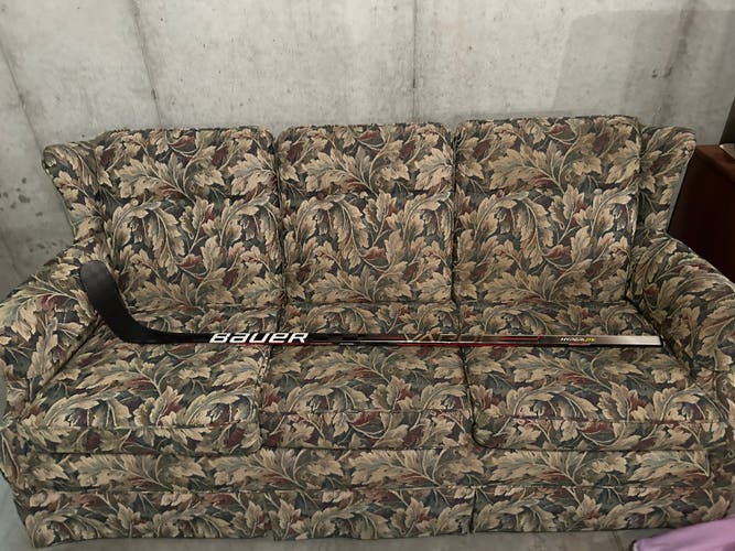 Intermediate Right Handed P92  Vapor Hyperlite Hockey Stick