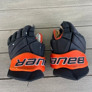 Omaha Lancers USHL Bauer 15" Vapor Pro Team Gloves