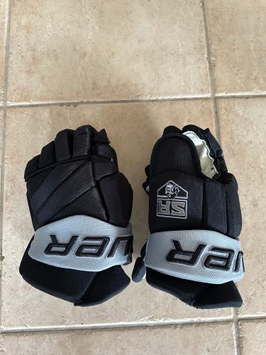 Salmon Arm BCHL Bauer Nexus Gloves (once used)