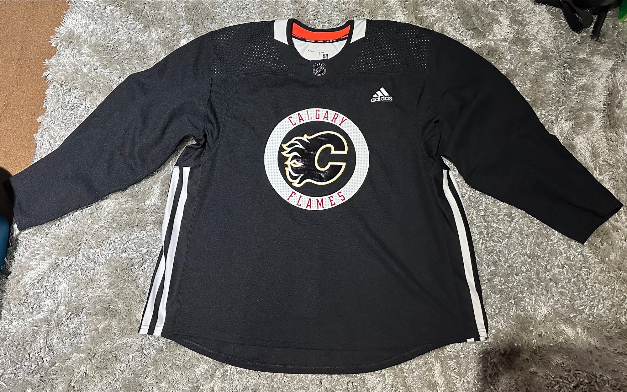 Pro Stock NHL Calgary Flames Adidas Shirt - Size M