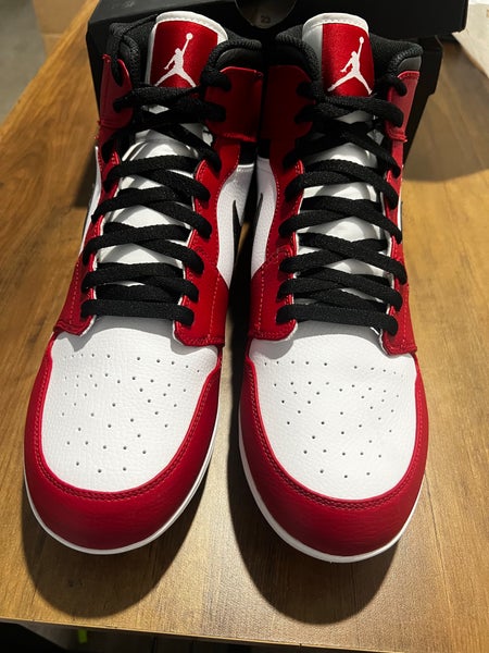 Jordan 1 Chicago football cleats