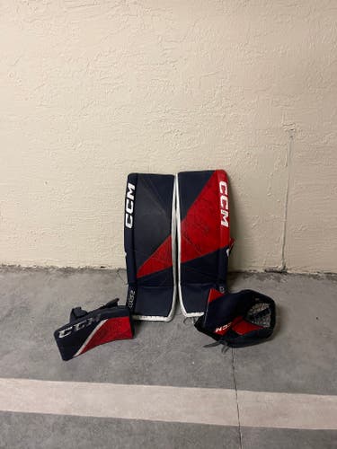 Used 34" CCM Regular Axis 2 Pro Goalie Full Set