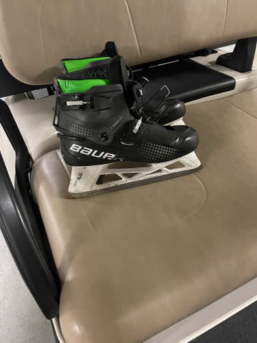 Senior Used Bauer Konekt Hockey Goalie Skates Regular Width Size 9