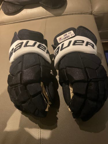 PRO GAME WORN BAUER 2S Colorado 3rd TOEWS 14in