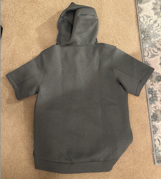 nike short sleeve hoodie with zipper