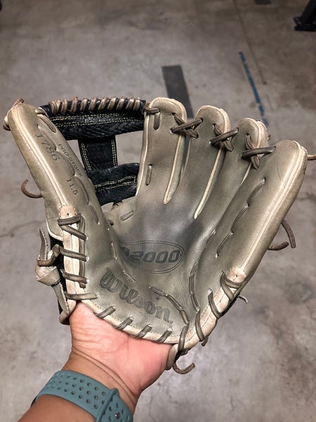 The 5 Best Infield Baseball Gloves in 2019