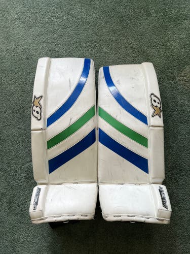 White Intermediate 30" Brian's GNETiK Pure Goalie Leg Pads