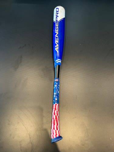 Used USSSA Certified 2022 AXE Composite Avenge Pro Bat (-10) 19 oz 29"