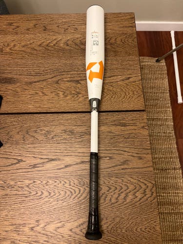 2022 Composite (-5) 25 oz 30" CF Bat