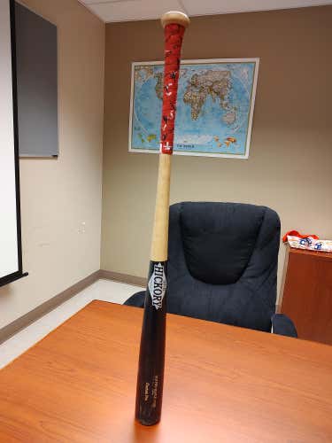 33"/30oz. Old Hickory 1739S Modle, w/Lizard Skin Wrap and Knob Sitcker