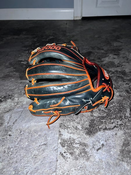 Wilson A2000 Super SnakeSkin JA27 Jose Altuve 11.5 Baseball Glove  (WTA20RB20JA27GM)