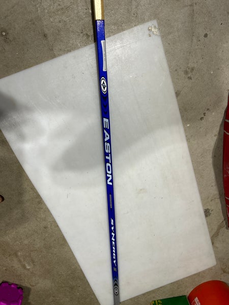 Easton Synthesis Grip Hockey Shaft