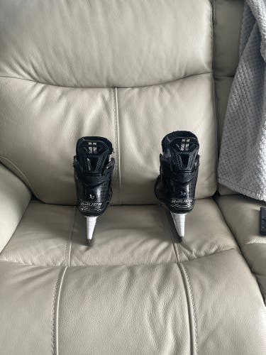 Bauer Hockey Mach Skates