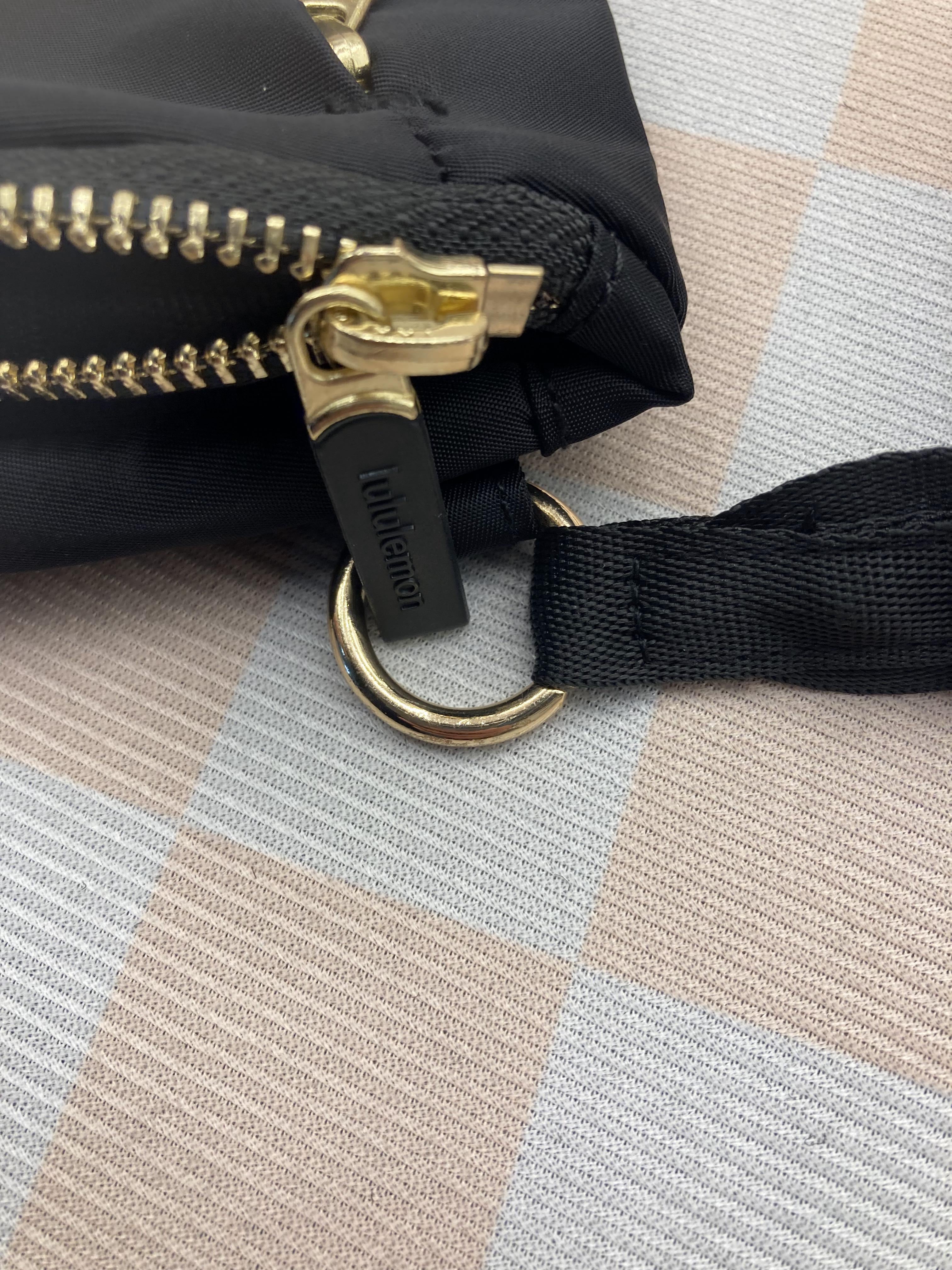 Lululemon All Night Festival Bag *5L - Black / Gold (First Release