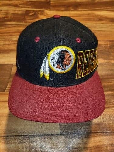 Vintage Rare Washington Redskins NFL Sports Black Dome Apex One Hat Vtg Snapback