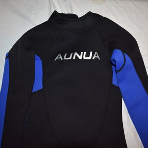 Auna Full Wetsuit, Black/Blue, Size 8 - Great Condition!