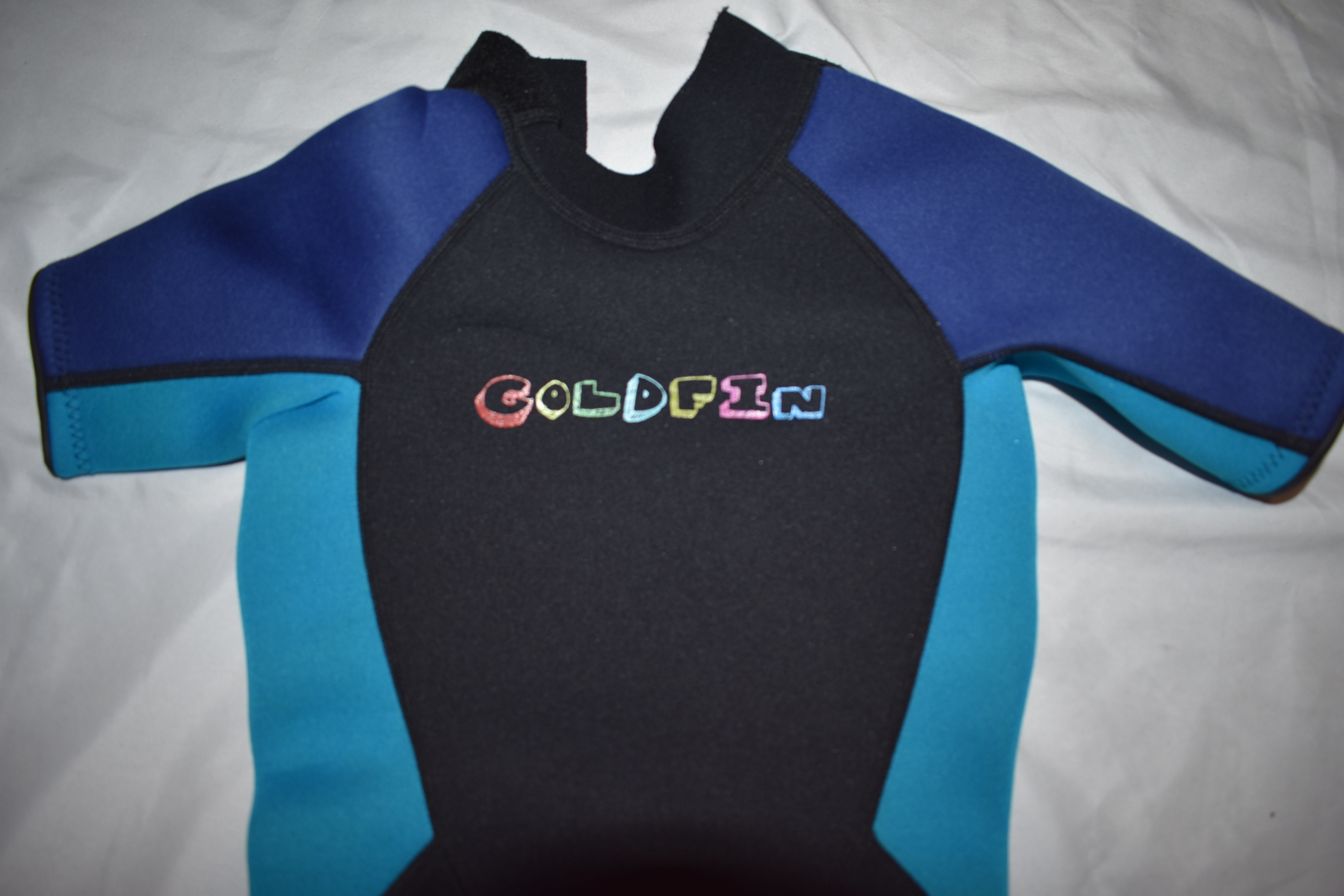 Goldfin Short Wetsuit, Black/Blue, Size 6