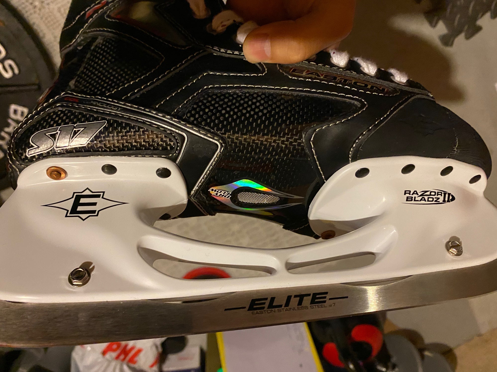 Easton Stealth S17 Hockey Skates Sr