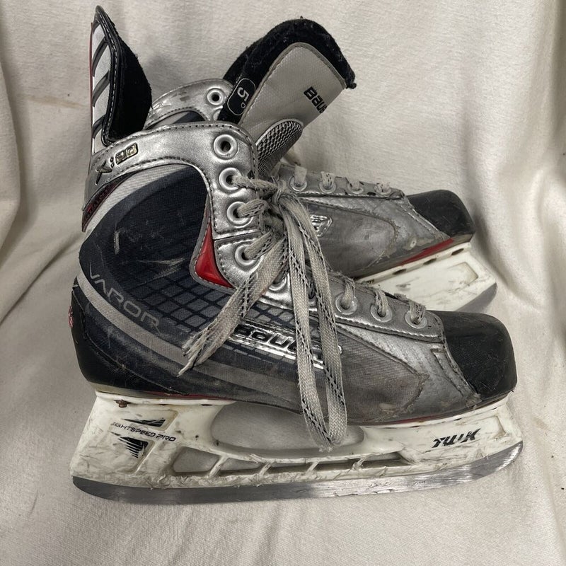 Junior Size 5 BAUER VAPOR X2.9 ICE HOCKEY SKATES SidelineSwap
