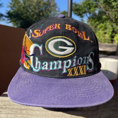 Vintage Green Bay Packers Super Bowl XXXI Champion Logo Athletic Snapback Cap
