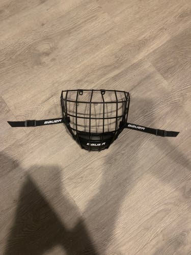 New Medium Bauer Full Cage Profile II Facemask