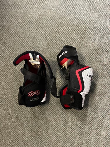 Used Large Bauer Vapor X30 Elbow Pads