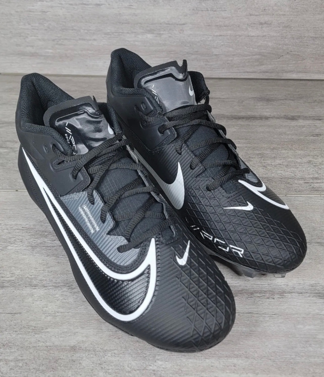 Size 11.5  Men’s Nike Vapor Edge Elite 360 2 Football Cleats Black