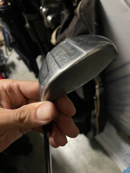 Taylormade 200 steel 3 wood in right hand