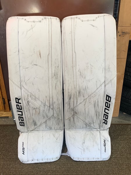 Used 35" Bauer Supreme M5 Pro Goalie Leg Pads